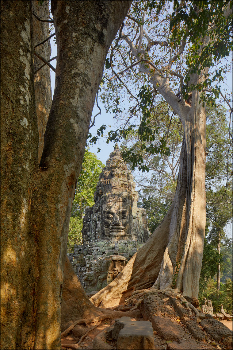 11_3250D-05G-Angkor-Thom-North-Gate_9106